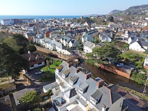 Photo 27- click for photo gallery